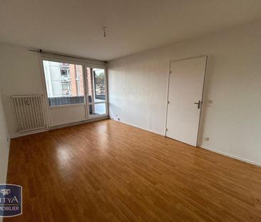 Location Appartement 2 pièces 47m² LA MADELEINE 59110 - Photo 2