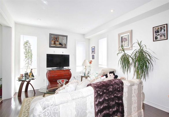 For Lease - 4 Humberstone Crescent, Brampton, Ontario - Photo 1