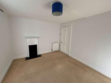 Attic Flat, Holylee House, Holylee, Walkerburn, EH43 - Photo 2