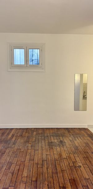 Studio 17m² LE KREMLIN BICETRE - Photo 1