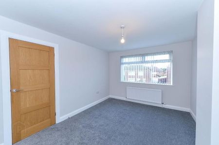 52 Cumberland Park, Dundonald, Belfast, BT16 2AZ - Photo 4