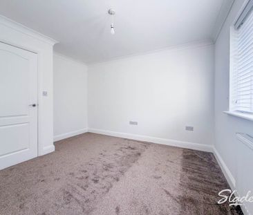 15 Harewood Avenue, Boscombe East, Bournemouth - Photo 2