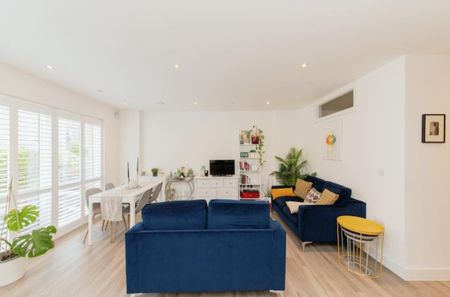 1 Bed Flat, Colindale Gardens, NW9 - Photo 4