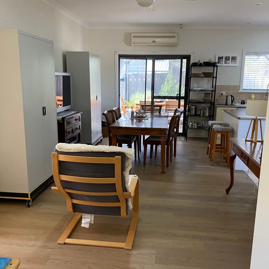 Torrens Park - Photo 1