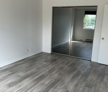 3055 Place Alton Goldbloom - Photo 3