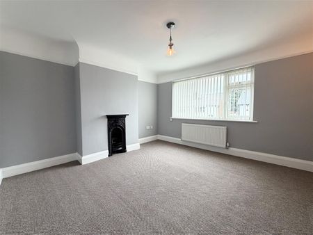 Heather Road, Heswall - Photo 2