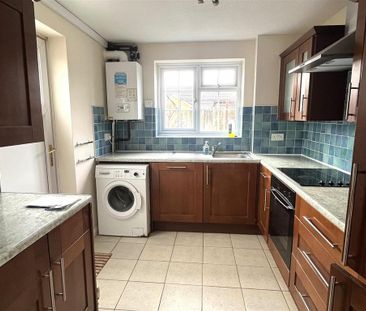 3 bedroom detached house to rent - Photo 6