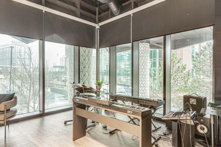 Studio to rent - Photo 3