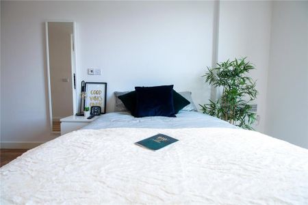 1 bedroom property to rent - Photo 3