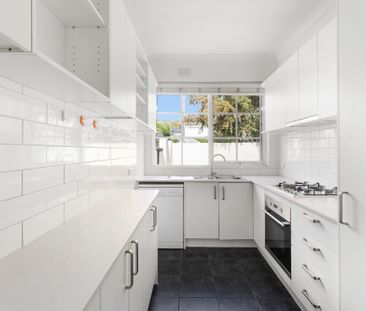 1/27 Young Street, Glen Iris VIC 3146 - Apartment For Rent | Domain - Photo 1