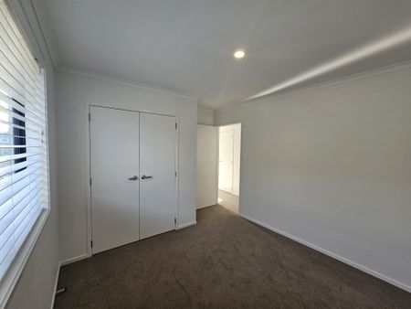 Home On Hills View - Papamoa - Photo 4