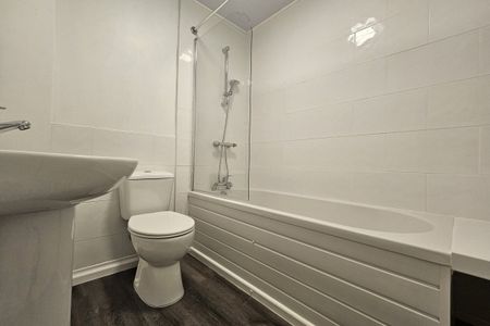 Throstles Close - Photo 3