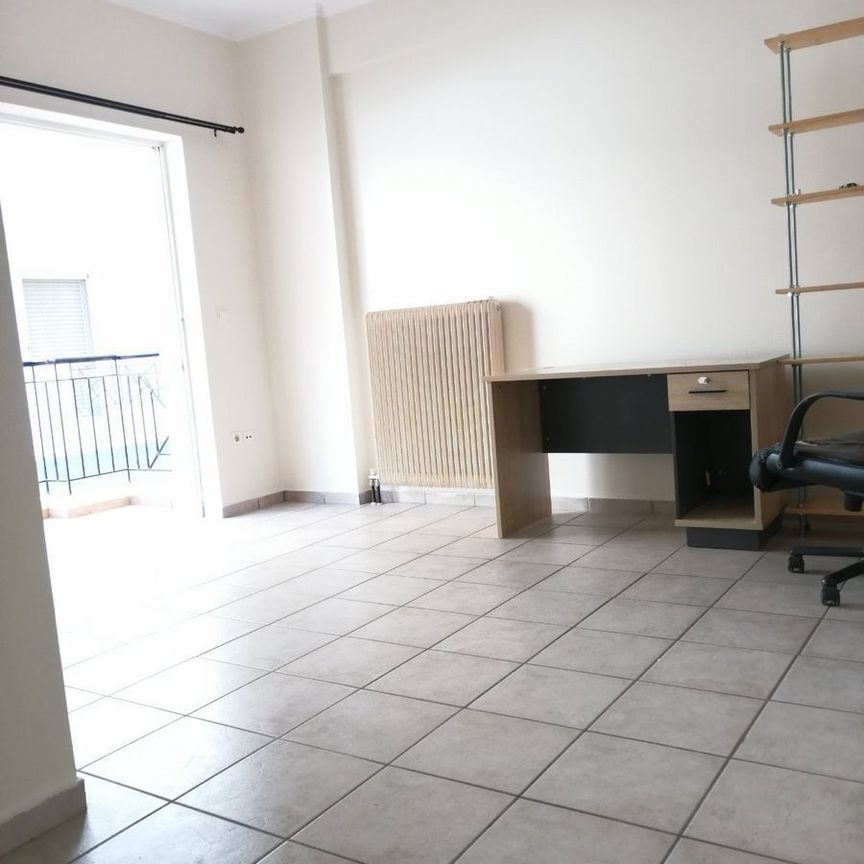 Studio/Γκαρσονιέρα για ενοικίαση Πάτρα - Photo 1