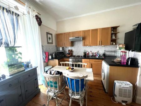 1 bedroom ground floor flat to rent - Photo 2