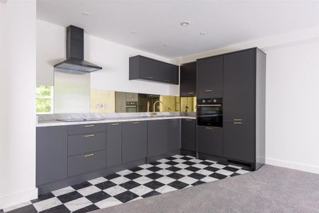 2 bedroom apartment to rent - Photo 5