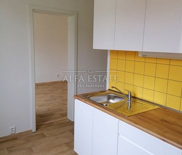 Pronájem bytu 3+1 72 m² - Photo 4