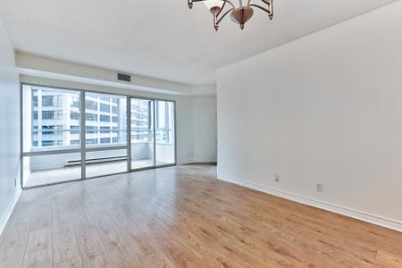 For Lease - 711 Bay St Street Unit# 716, Toronto, Ontario - Photo 3
