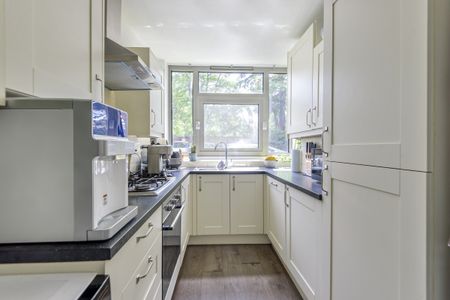 Holly Tree Close, London, SW19 - Photo 4