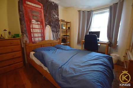 6 bedroom semi-detached house to rent - Photo 4