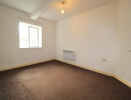 2 Bedroom Apartment To Let - Photo 2