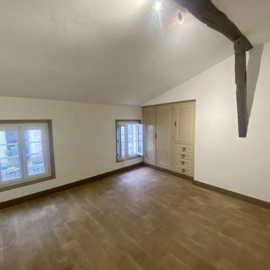 A VILLENEUVE SUR LOT, RIVE DROITE, STUDIO DE 26,76M2 - Photo 1