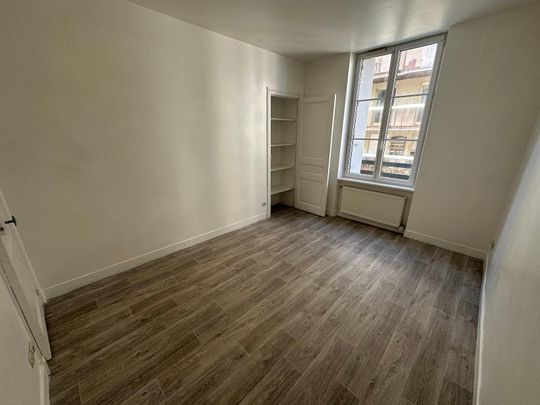 Location Appartement 3 pièces 61m² CHERBOURG-EN-COTENTIN 50100 - Photo 1