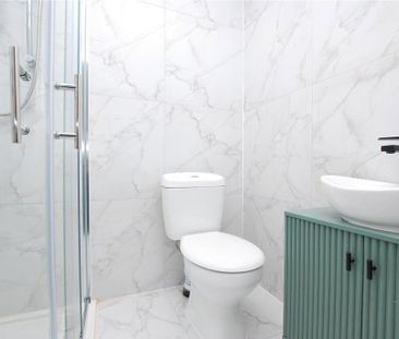 1 bedroom house of multiple occupation to rent - Photo 4