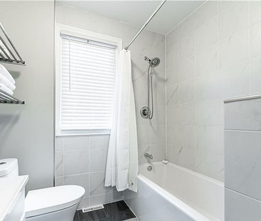 For Lease - 4354 Leader Lane, Niagara Falls, Ontario - Photo 3