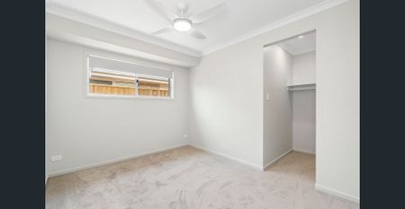 Peaceful Home on Peace Street! - Photo 5