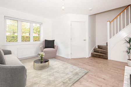 3 bedroom terraced house to rent - Photo 2