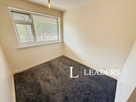 2 bedroom apartment to rent St. Anthony's Court, Boothen Green, Stoke-on-Trent, ST4 - Photo 3