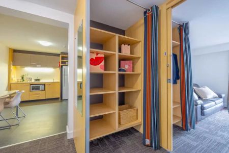 3 Bedroom Apartment Large - Photo 3
