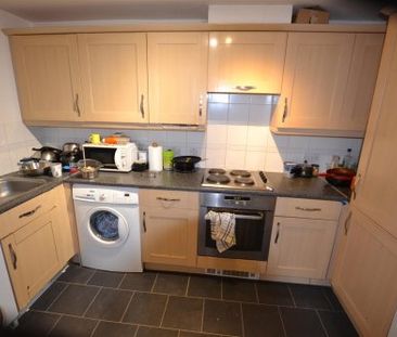 2 Bedroom Apartment - Duke Street - Photo 4