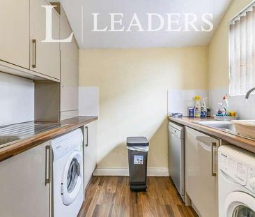 Bolton Road, Farnworth, Bolton, Greater Manchester, BL4 - Photo 5