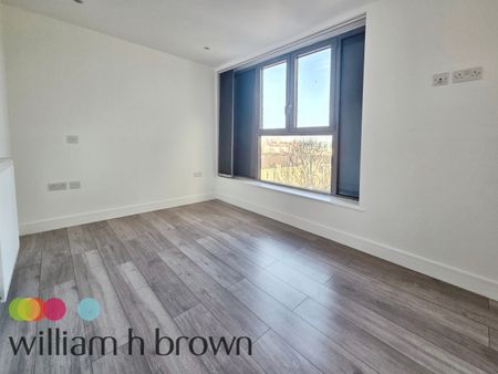 New London Road, Chelmsford - Photo 3