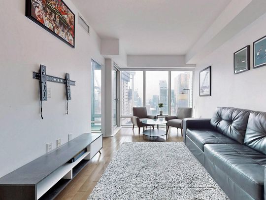 For Lease - 8 The Esplanade N/A Unit# 4104, Toronto, Ontario - Photo 1