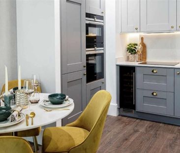 4 bedroom detached house to rent - Photo 3