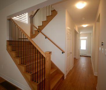 For Lease - 39 ED EWERT Avenue, Clarington, Ontario - Photo 1