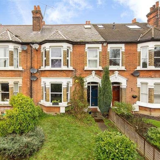 High Street, Brentwood, CM14 - Photo 1