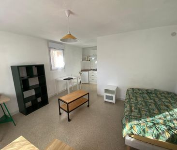 Location Appartement 1 pièce 24m² CLERMONT FERRAND 63000 - Photo 2