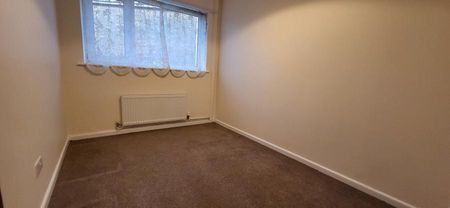 4 bed detached bungalow to rent in Hillside View, Nelson, BB9 - Photo 4
