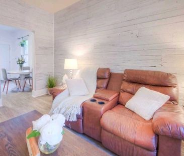 For Lease - 271 Brock Street, Brantford, Ontario - Photo 3