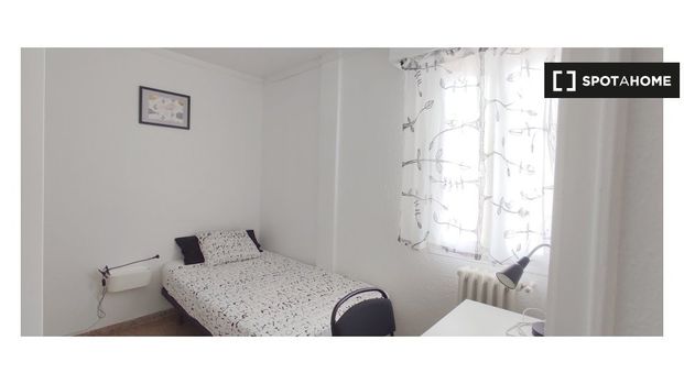 zaragoza, Aragon 50010 - Photo 1