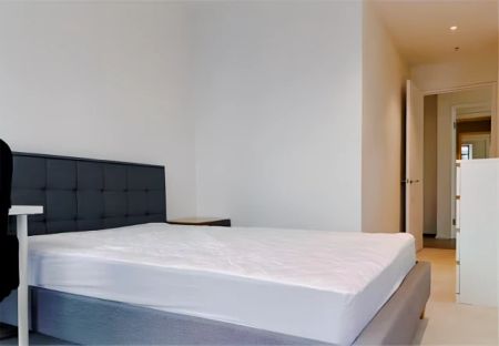 Secondary Bedroom - Photo 5