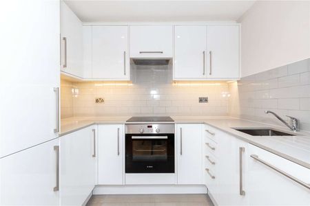 A well presented one bedroom apartment within church conversion in Angel. - Photo 5