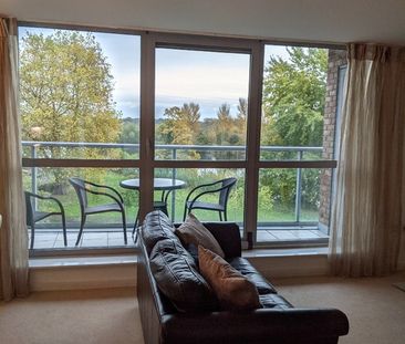 2 Bed Flat, River Crescent, NG2 - Photo 4