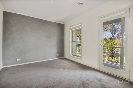 9 Carly Terrace, Werribee - Photo 3