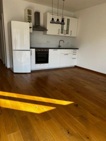 Erstklassige 2-Zimmer-Wohnung mit großem Balkon – Bezug sofort! - Photo 4