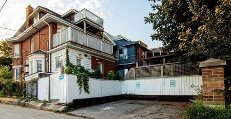 For Lease - 1 Maynard Avenue Unit# 2, Toronto, Ontario - Photo 2