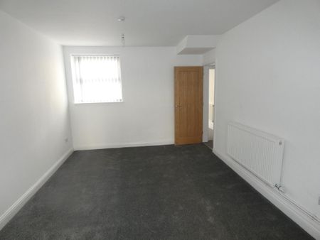 4 bedroom property to rent - Photo 5